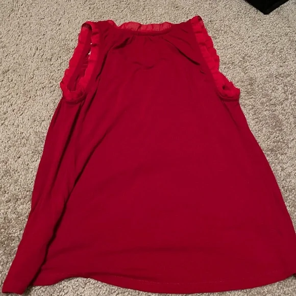 Red Tank - Picture 3 of 4